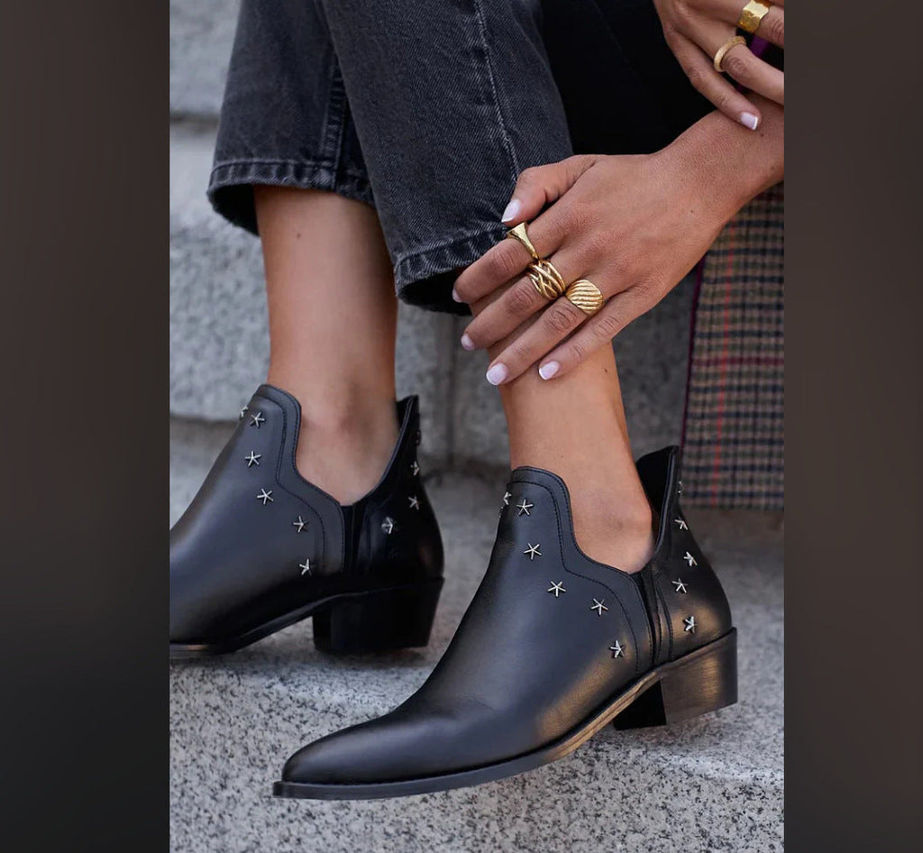 Fashion Ankle Boots With Metal Decoration Low Square Heel Large Size Ladies European And American Style