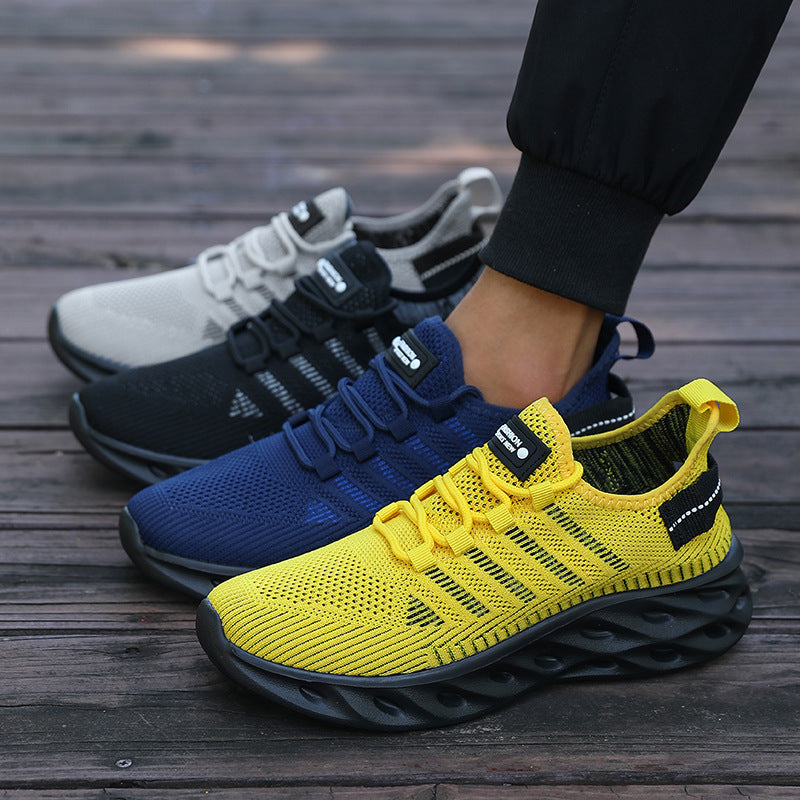 Lightweight And Breathable Mesh Men's Sports Shoes