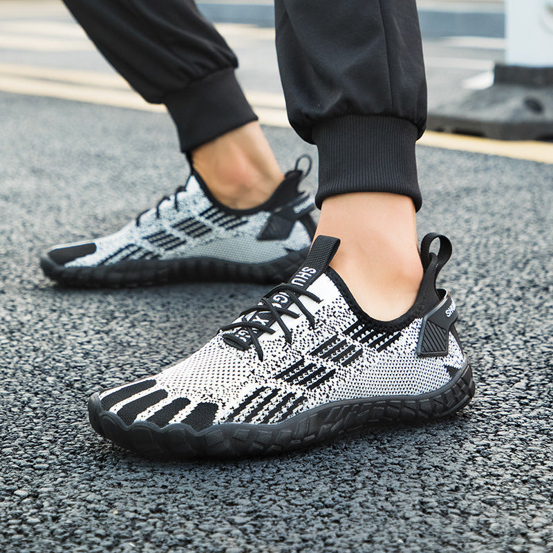Men'S Large Size Hollow Outdoor Casual Shoes With Mesh