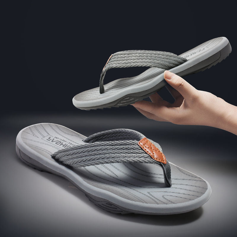 Men's Fashion Non-Slip Deodorant Beach Slippers Men's Personalized Flip Sandals