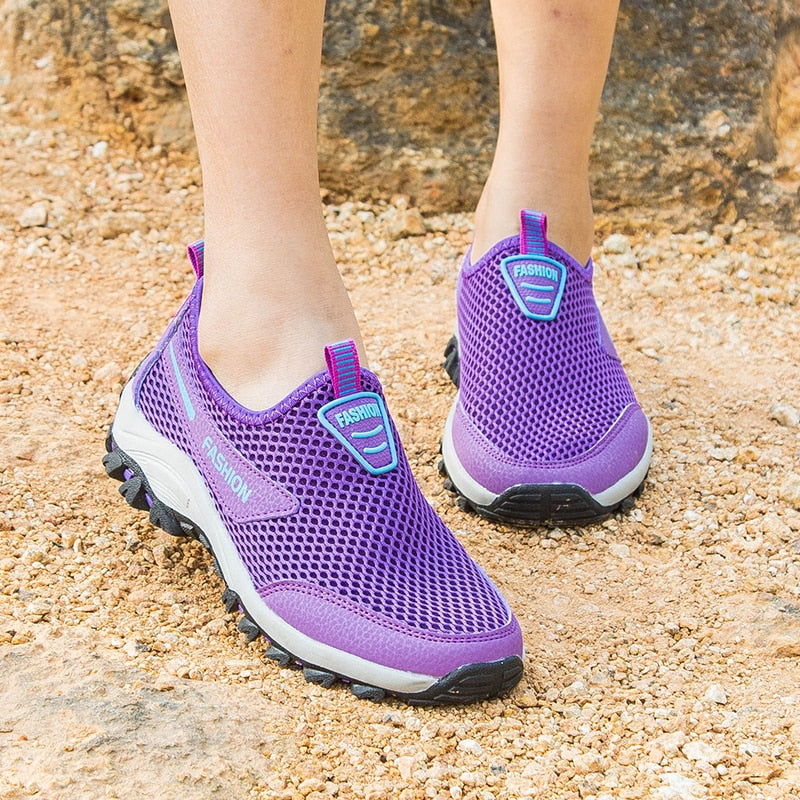 Spring and summer new mesh breathable hiking shoes