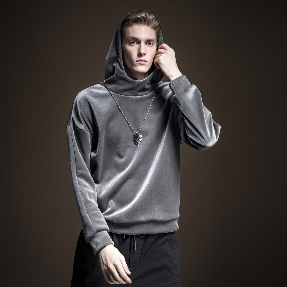 Popular logo jacket with thick velvet hood
