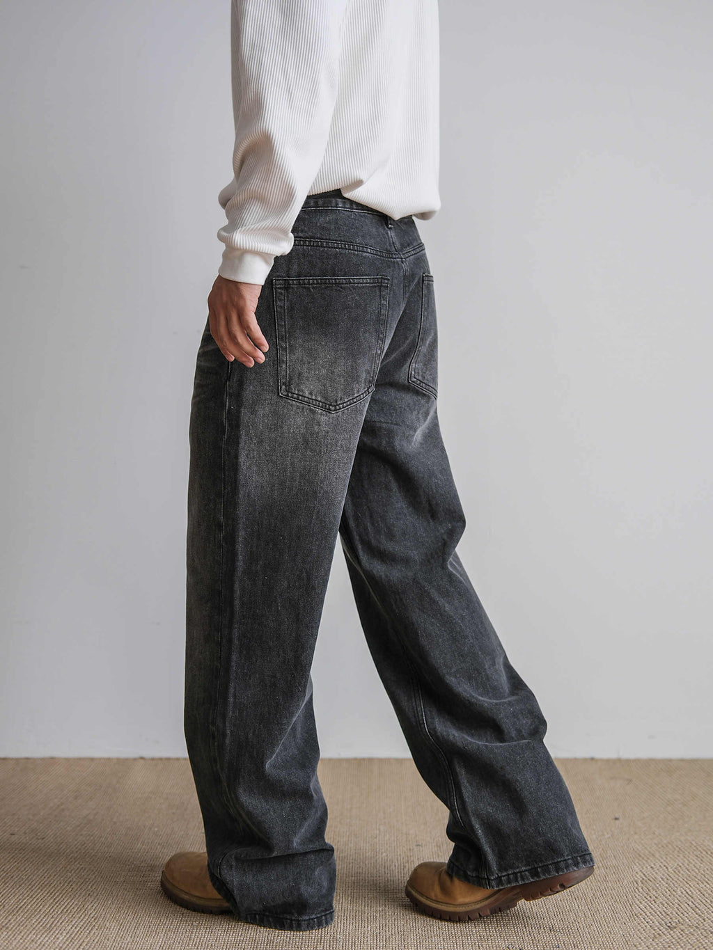 Men's Straight Retro Black Washed Jeans
