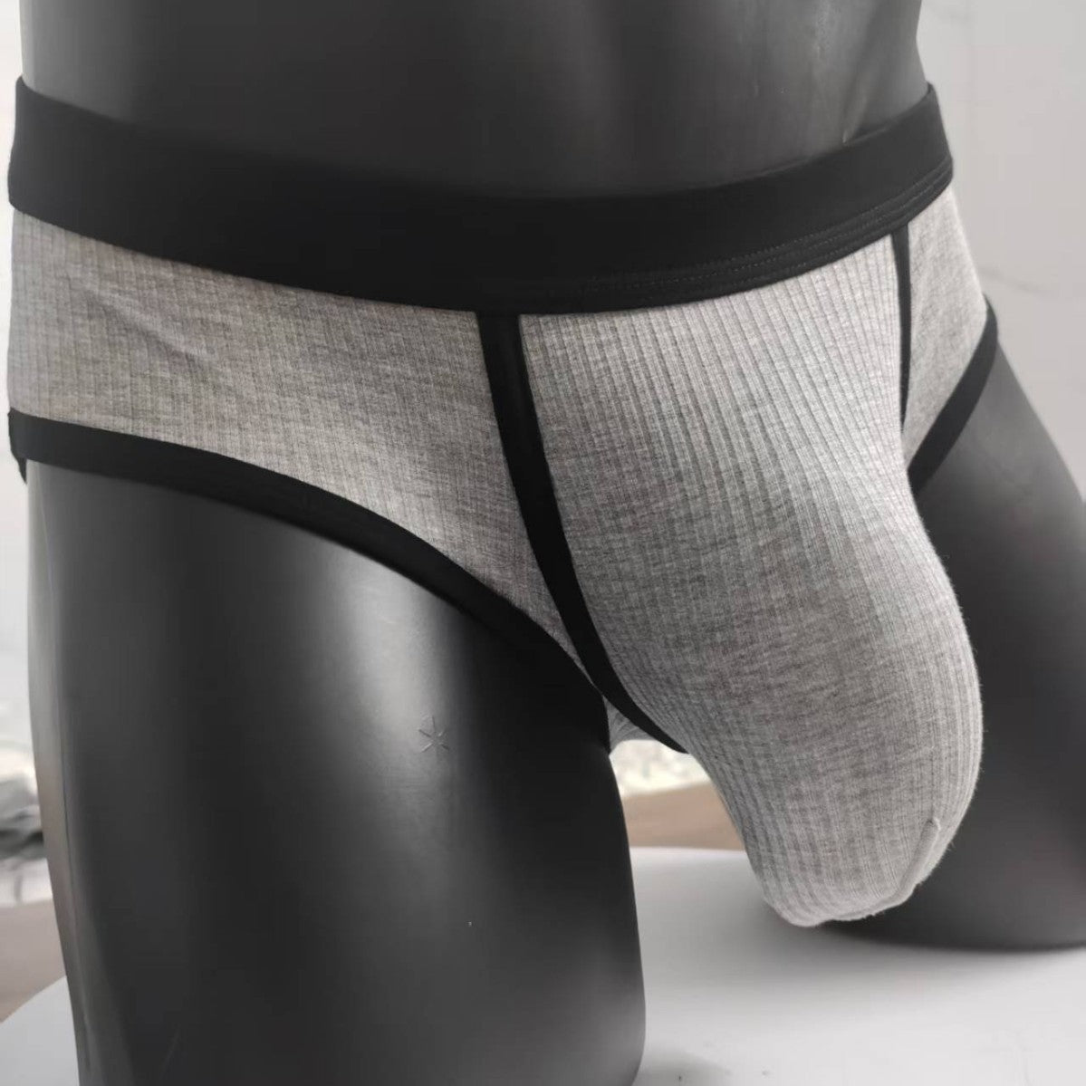 Men's Triangle Breathable U-shaped Big Bag Underwear