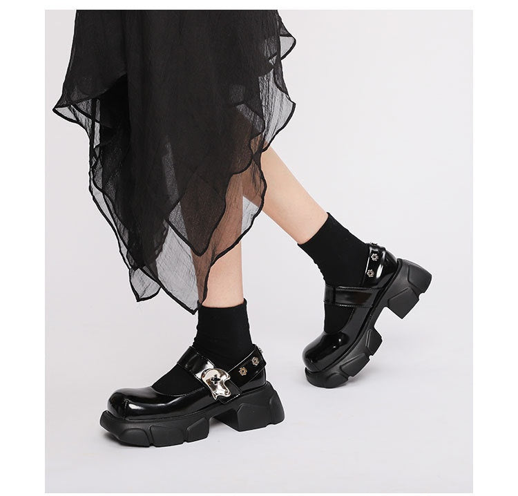 Women's Sponge Cake Thick Soled Big Toe Small Leather Shoes