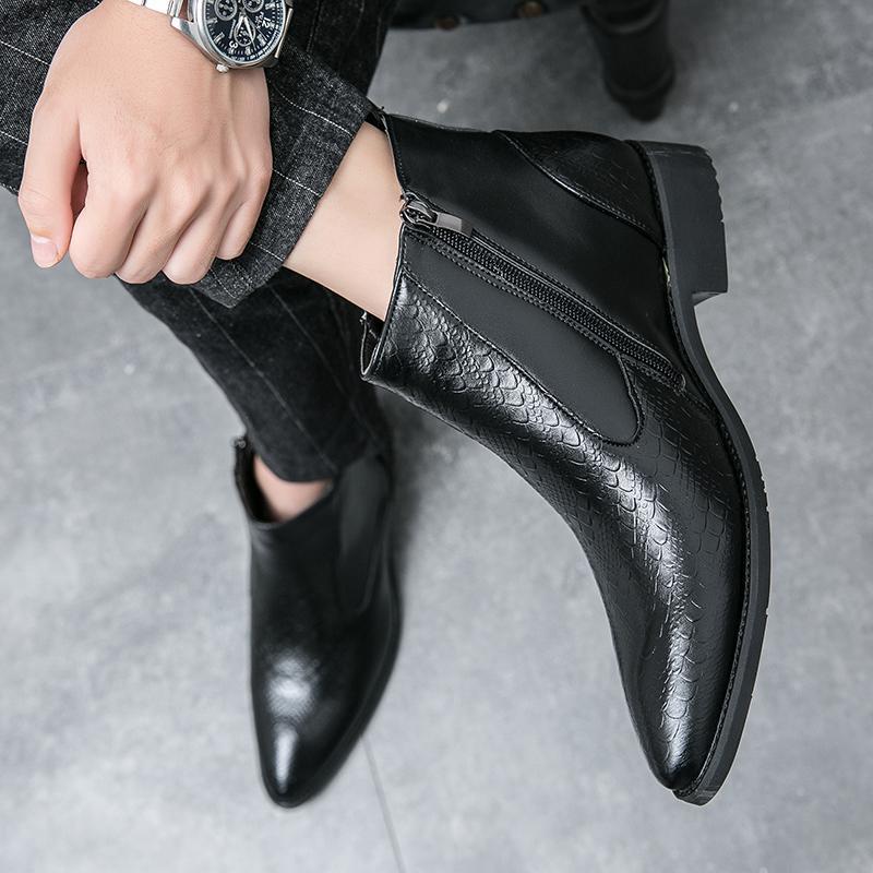 Large Size Men's British Pointed Leather Boots Autumn And Winter Men's British Working Wear High-top