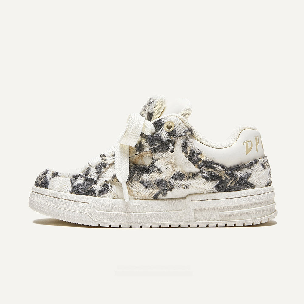 Damage Wind Classic Style Bread Shoes