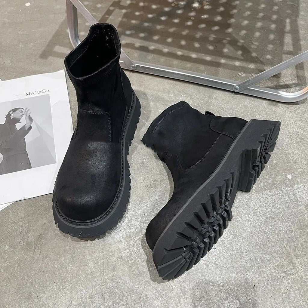 Men's Retro Distressed Suede Chelsea Boots