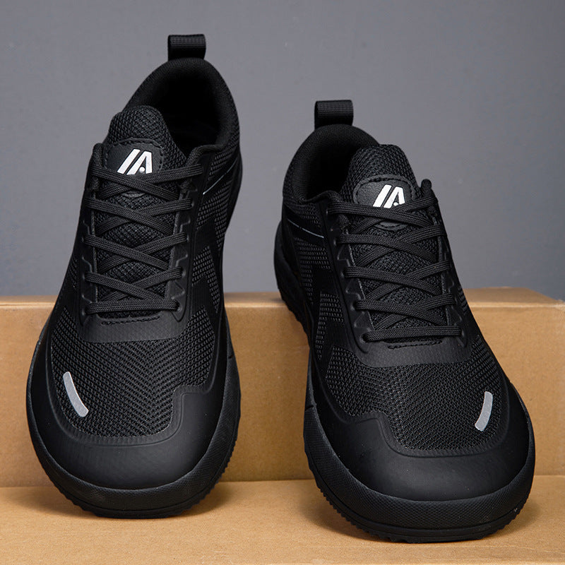 Spring New Lightweight Mesh Surface Sneaker