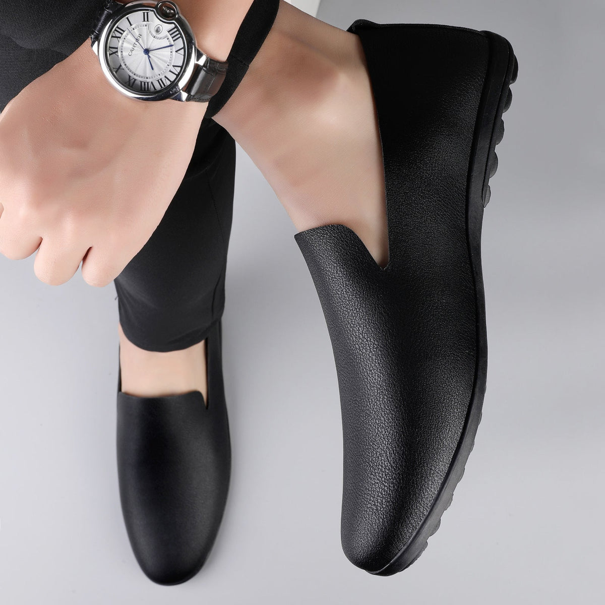 Men's Casual Leather Shoes Fashion Soft Gommino Low Top